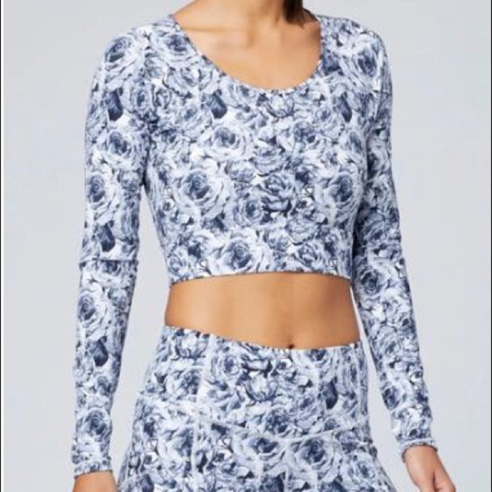 BRAND NEW Varley Arizona Crop Long Sleeve Top